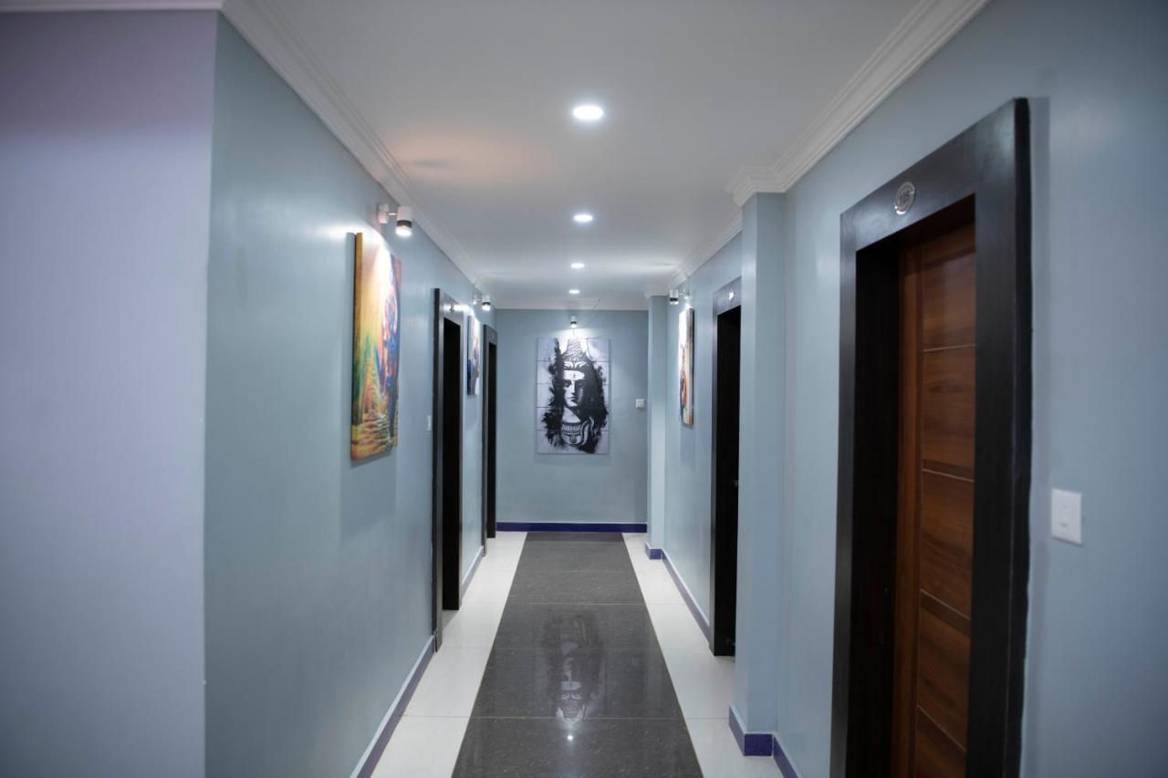 Airavat Hotel Bhubaneswar Buitenkant foto